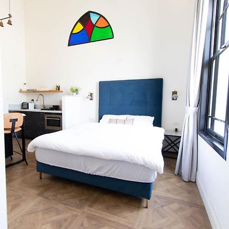 Kubler'S House Hotel Tel Aviv Bagian luar foto