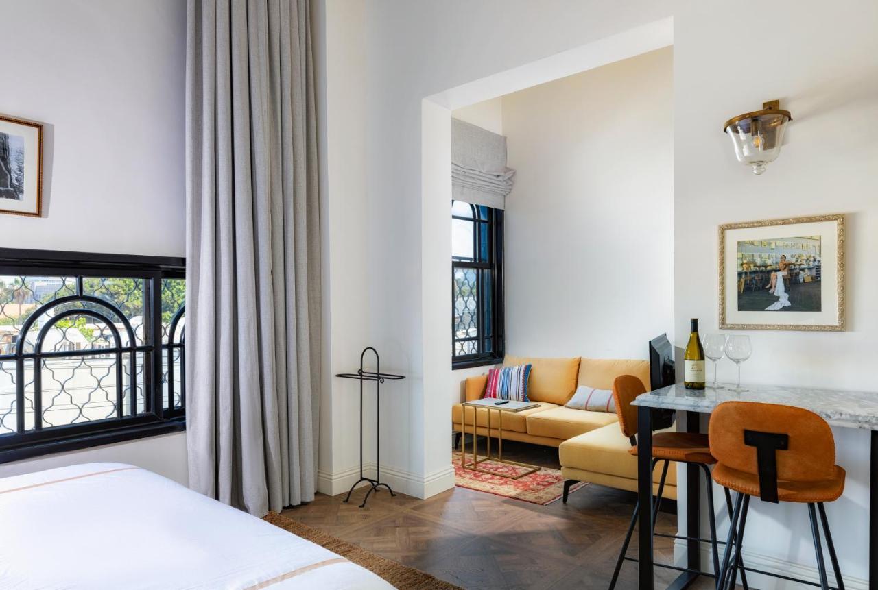 Kubler'S House Hotel Tel Aviv Bagian luar foto