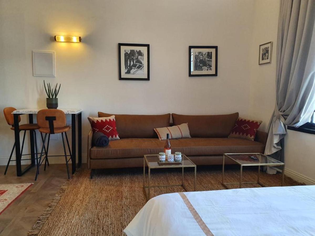 Kubler'S House Hotel Tel Aviv Bagian luar foto