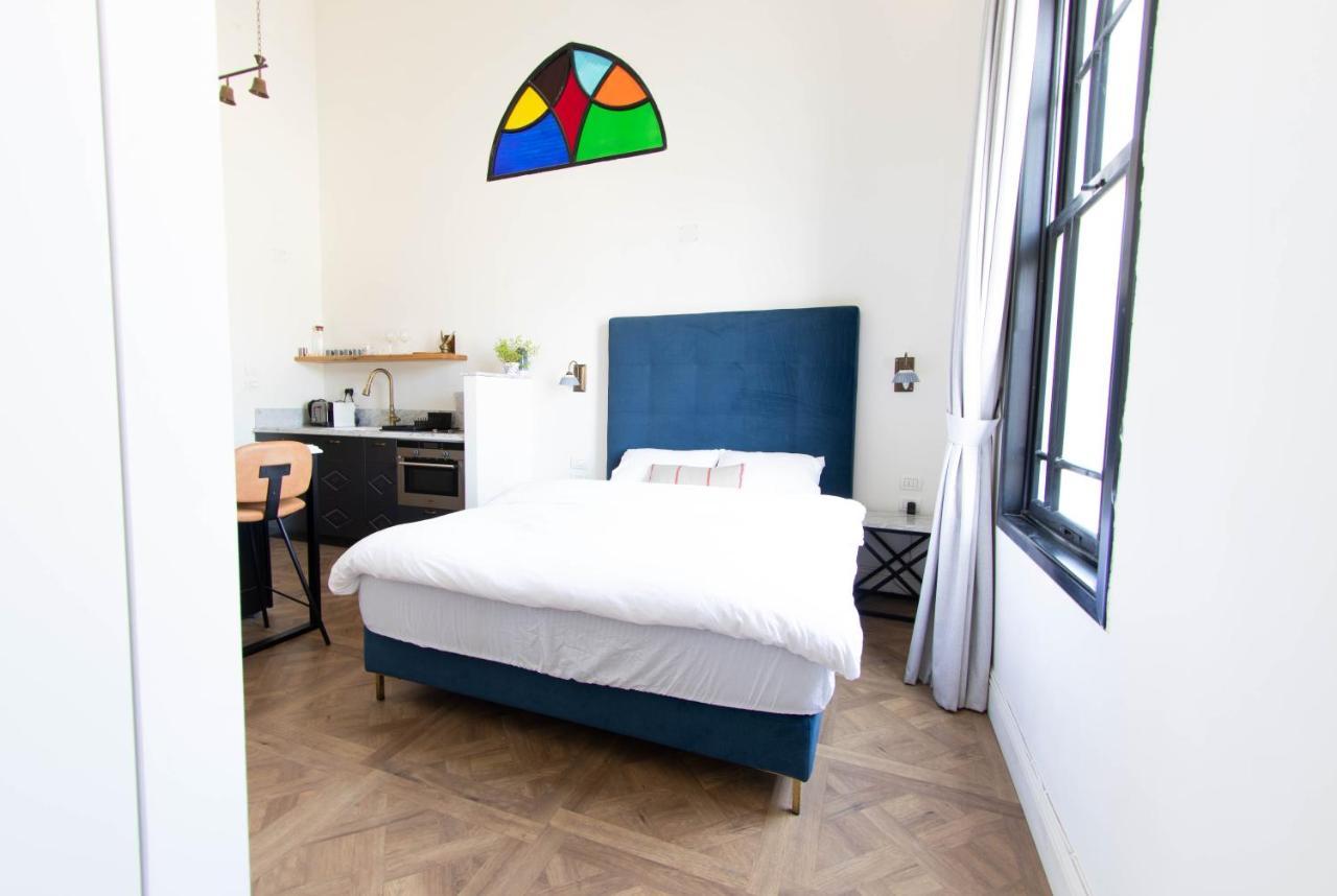 Kubler'S House Hotel Tel Aviv Bagian luar foto