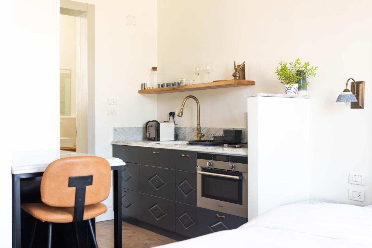 Kubler'S House Hotel Tel Aviv Bagian luar foto